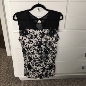 Maurice’s black and white floral top